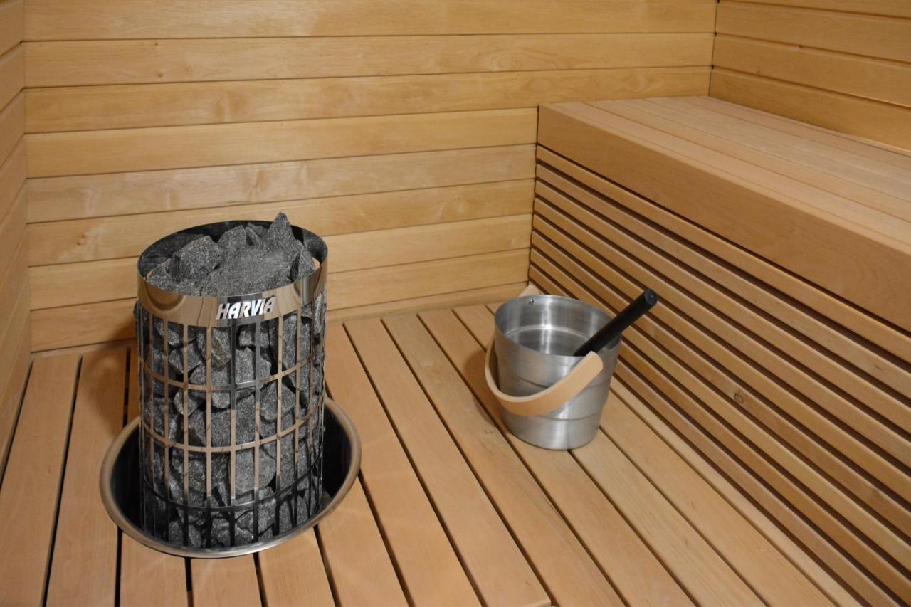 Riverside Lux With 2 Bedrooms, Car Park Garage And Sauna 투르쿠 외부 사진